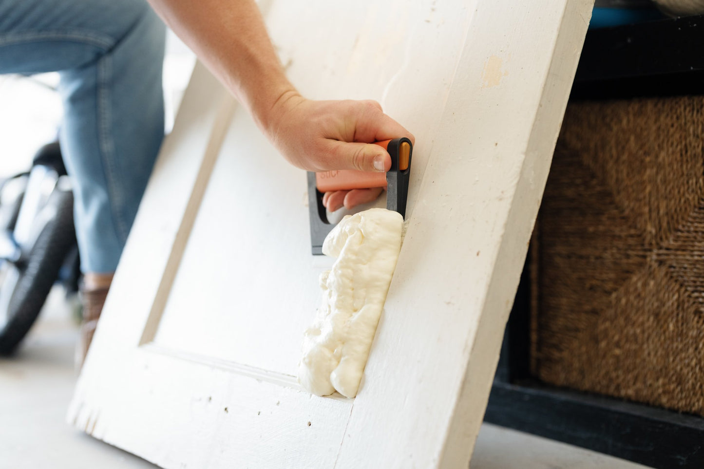 Rasqueta con agarre ancho